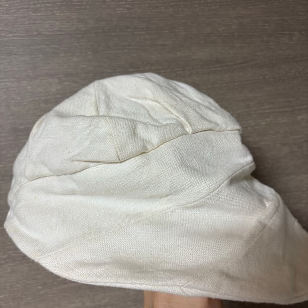 카시라 드레이프 캡