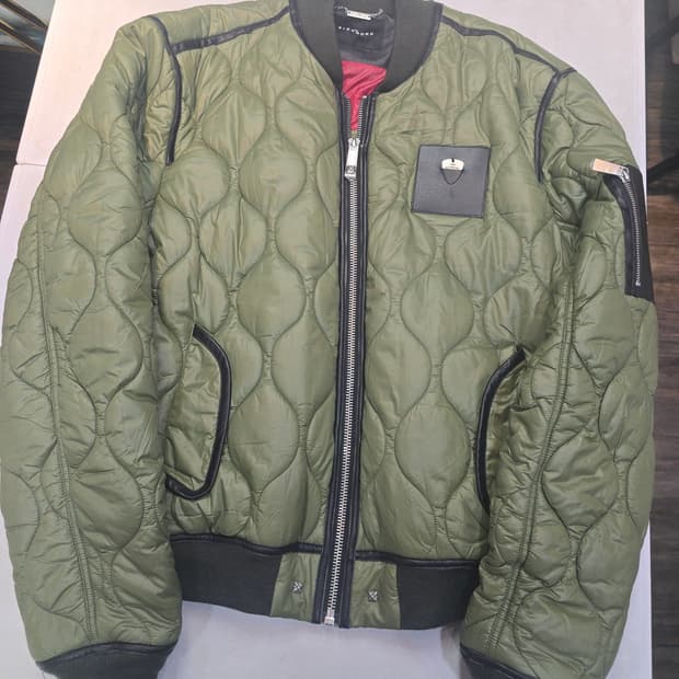 존 리치몬드 퀼팅 MA-1 점퍼 54