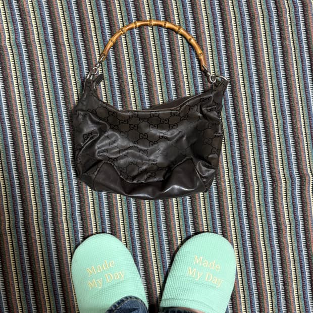 구찌 뱀부 모노그램 핸들 토트백