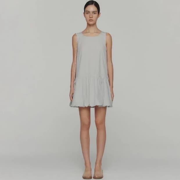 아모멘토 볼륨 미니 원피스 라이트그레이
