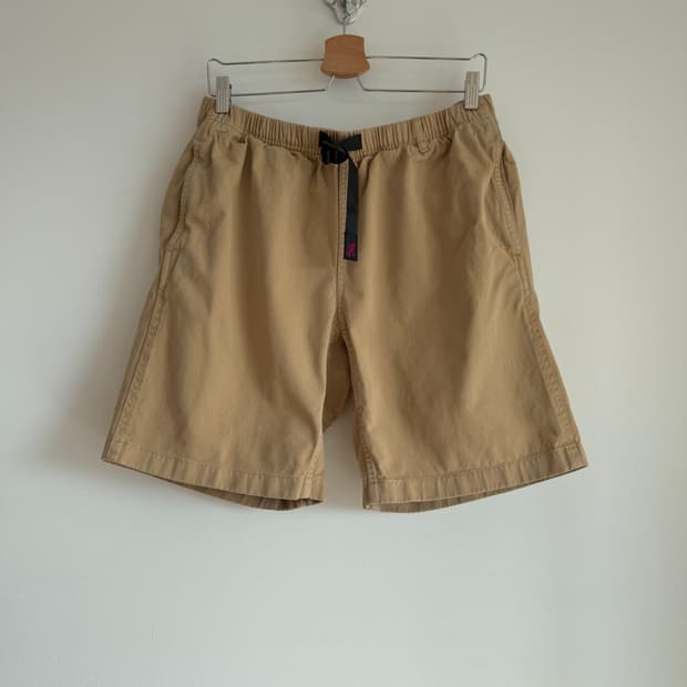 그라미치(GRAMICCI) 하프 팬츠 반바지