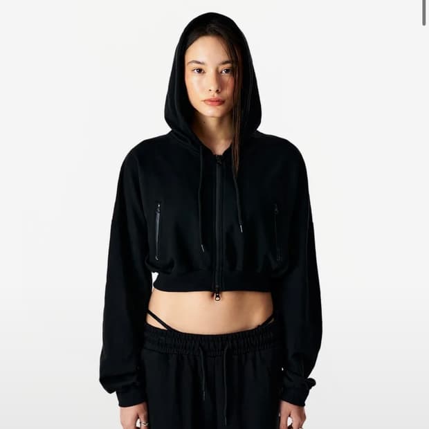 leey Chain Logo ZIP-UP Hoodie Black