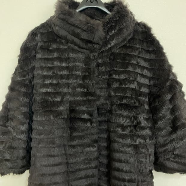 [A급 거의 새상품] SISLEY 시슬리 토끼털 숏퍼코트