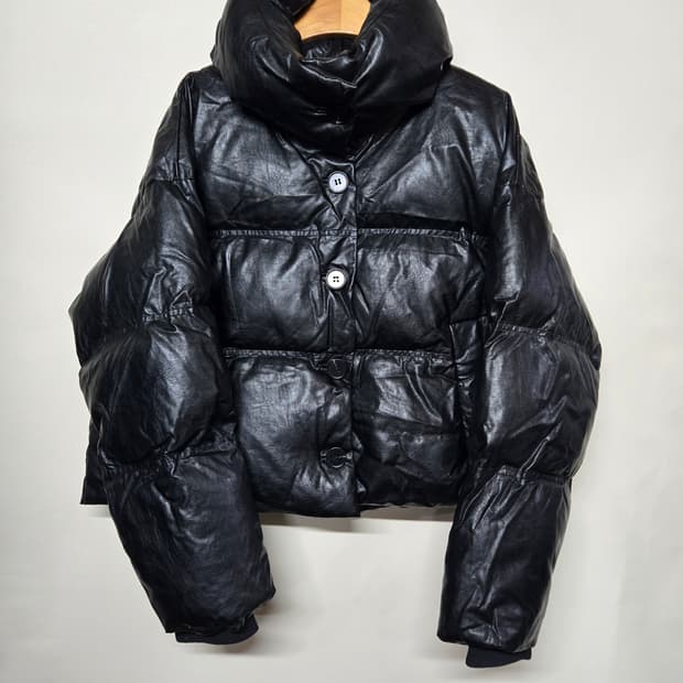 NAIN 나인 블랙  숏패딩Free