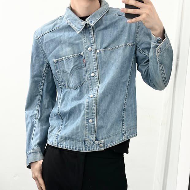 리바이스 엔지니어드 데님 자켓