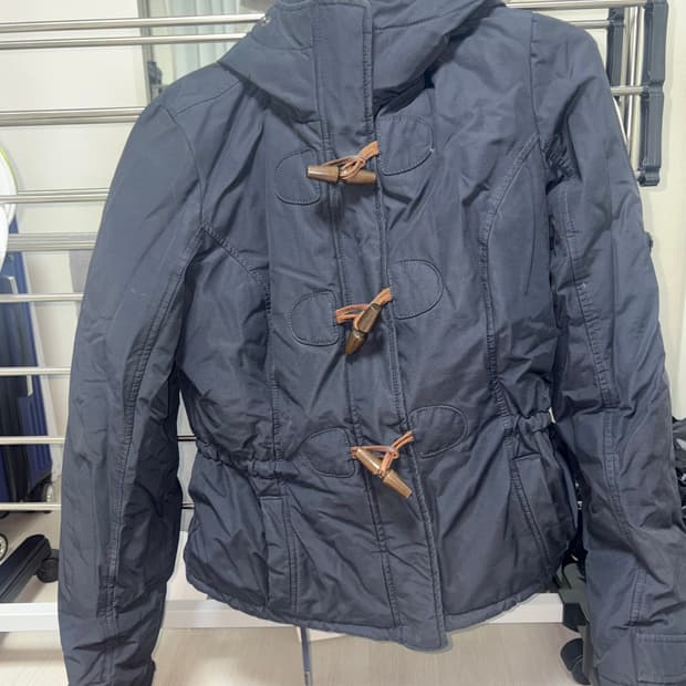 아베크롬비 떡볶이 패딩 네이비