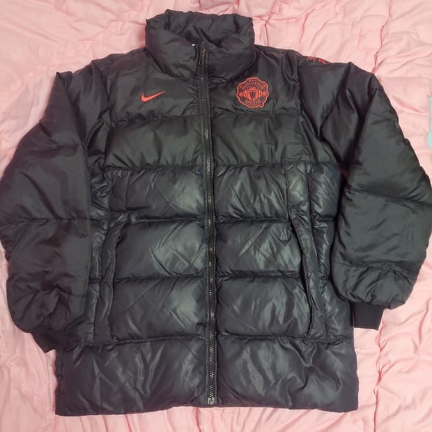 급처상태양호!나이키 오리털 덕다운 맨체스터유나이티드 맨유박지성 축구 패딩