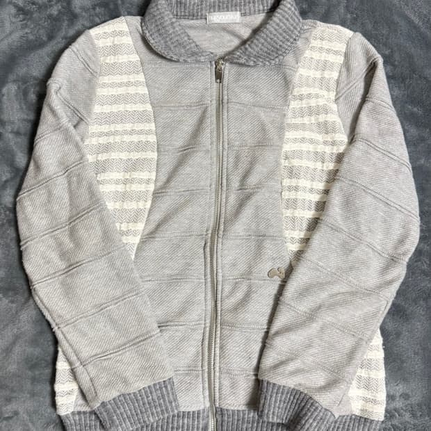 허그유어스킨 플랩 니트집업 그레이