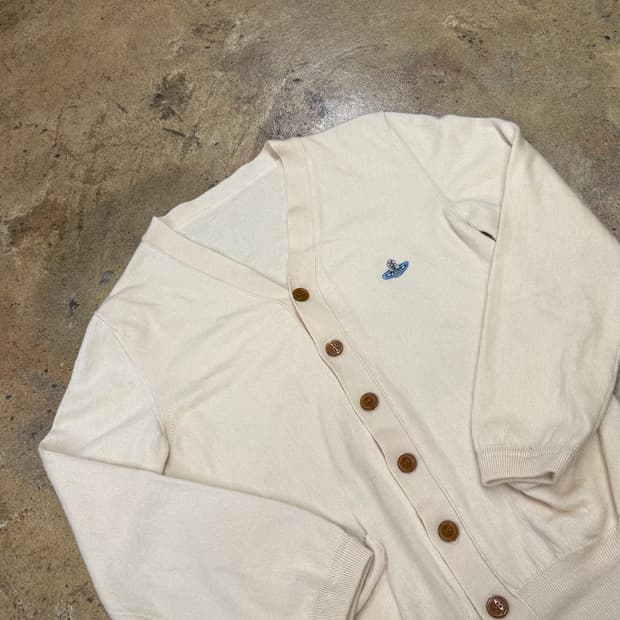 비비안웨스트우드 크림 화이트 니트 가디건 