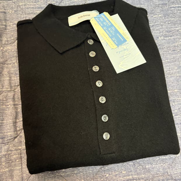 웨이비니스 리니어 블룸 카라 니트 블랙 1