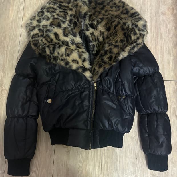 갸루 호피 레오파드 크롭 패딩