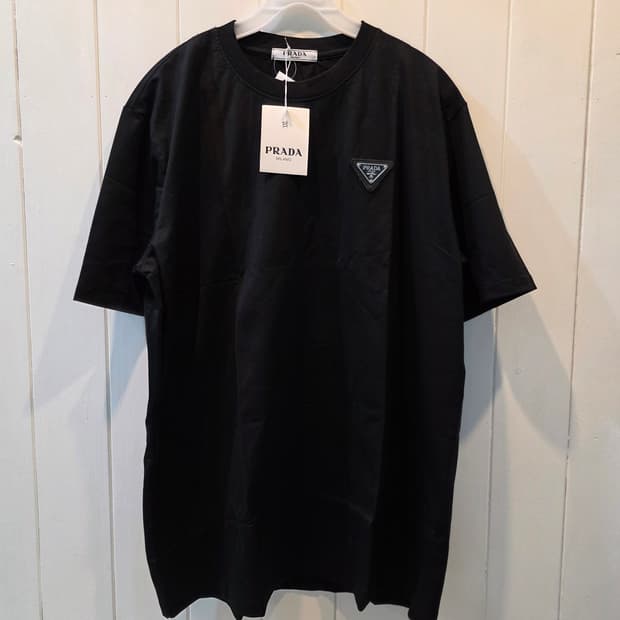 (새상품) 명품 로고 빈티지 반팔티 기본티