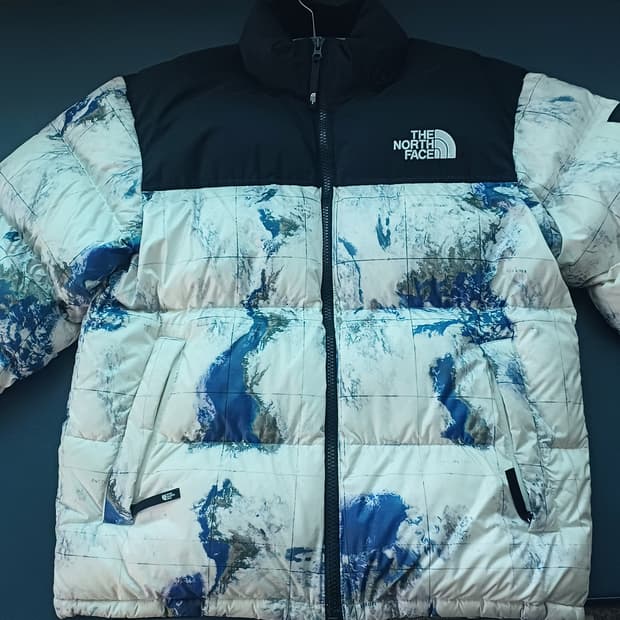 노스페이스 화이트라벨 눕시지구 xl사이드 팝니다