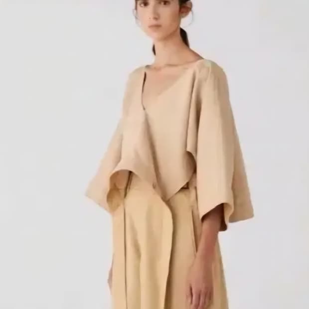 르메르 블라우스 판매합니다.