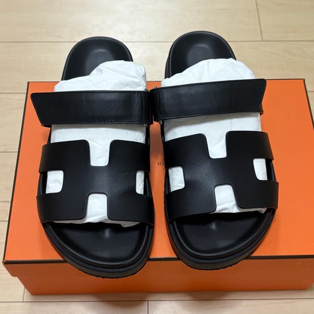 에르메스 시프레 샌들 카프스킨 & 누아 38.5