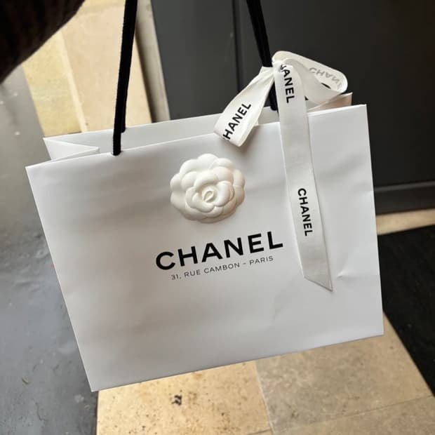 (미개봉 새상품) 샤넬 클똑 카드지갑 캐비어 블랙 금장 (프랑스 파리 깜