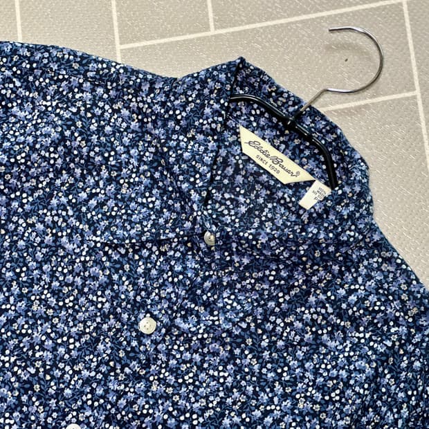 에디바우어 셔츠