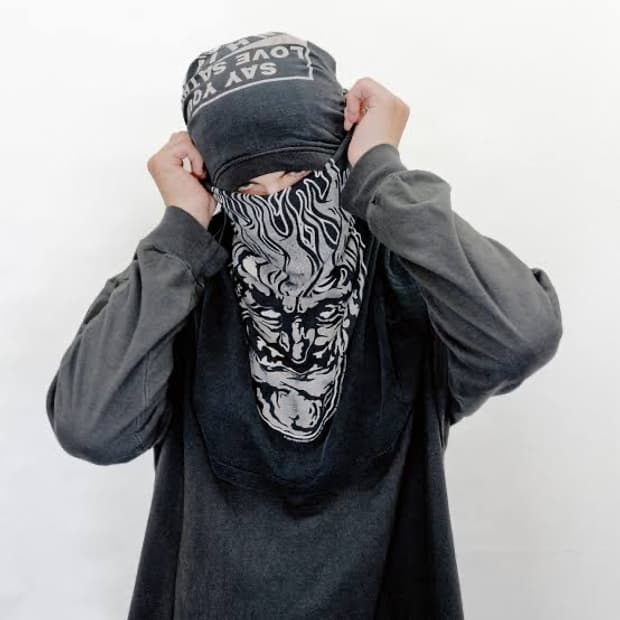 빈티지 화이트좀비 SAY YOU LOVE SATAN 롱슬리브 L