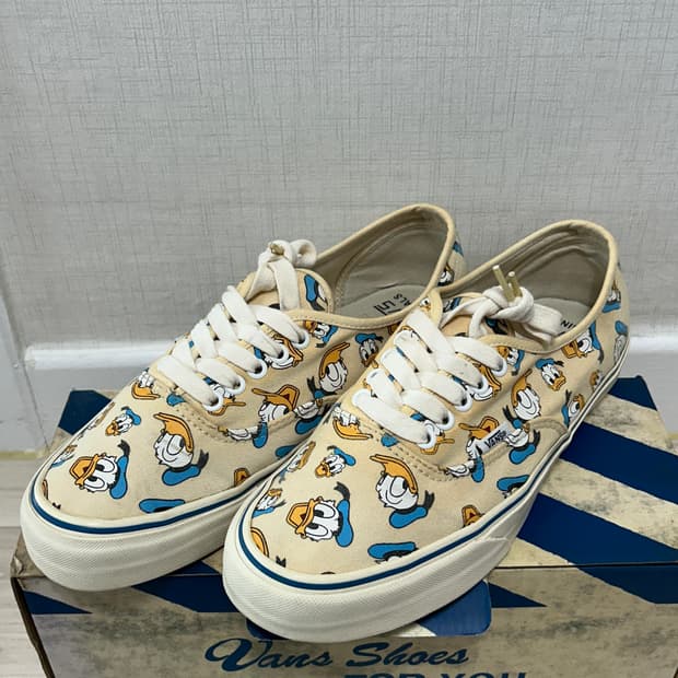 반스 볼트 디즈니 도날드덕 콜라보 270