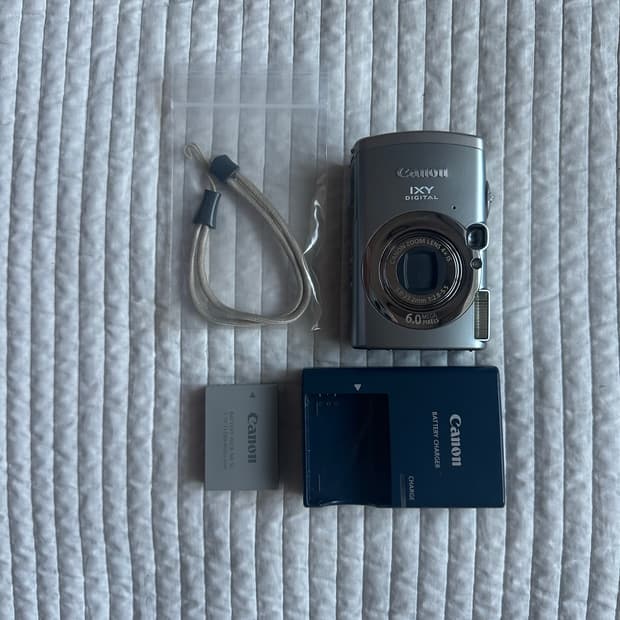 캐논 익시 800is Canon ixy 800is 판매합니다