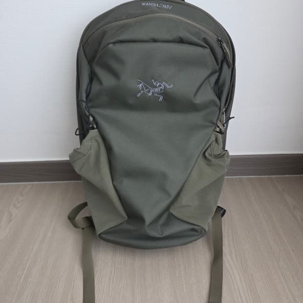 아크테릭스 멘티스 16 백팩 카키