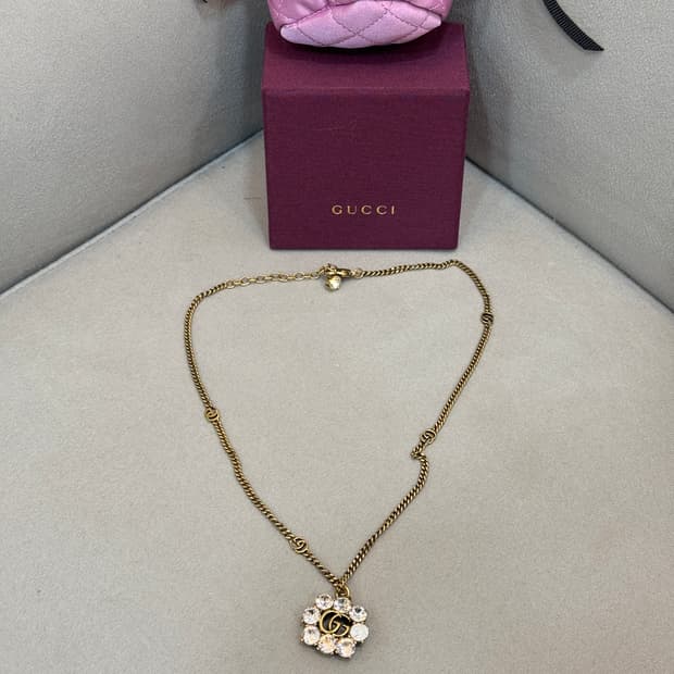 구찌 크리스탈 더블 G 네크리스 목걸이