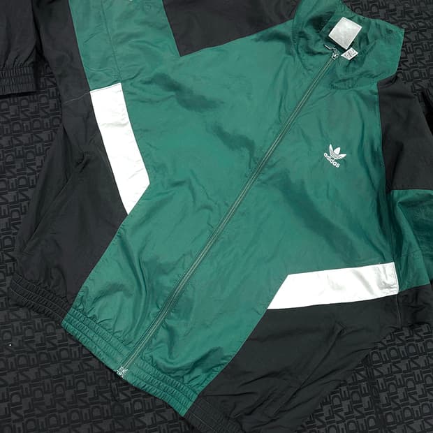 아디다스 리카이브 트랙 자켓