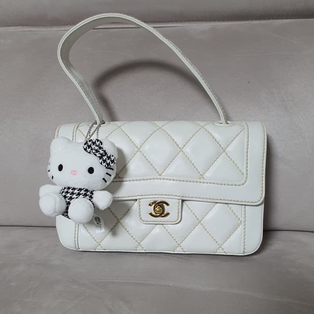 샤넬 와일드스티치 켈리백 화이트