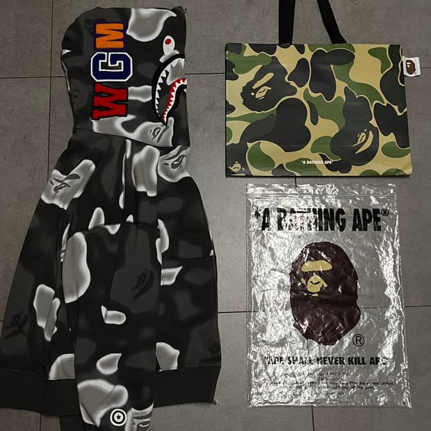 베이프 흑계 리퀴드 카모 샤크 후드집업