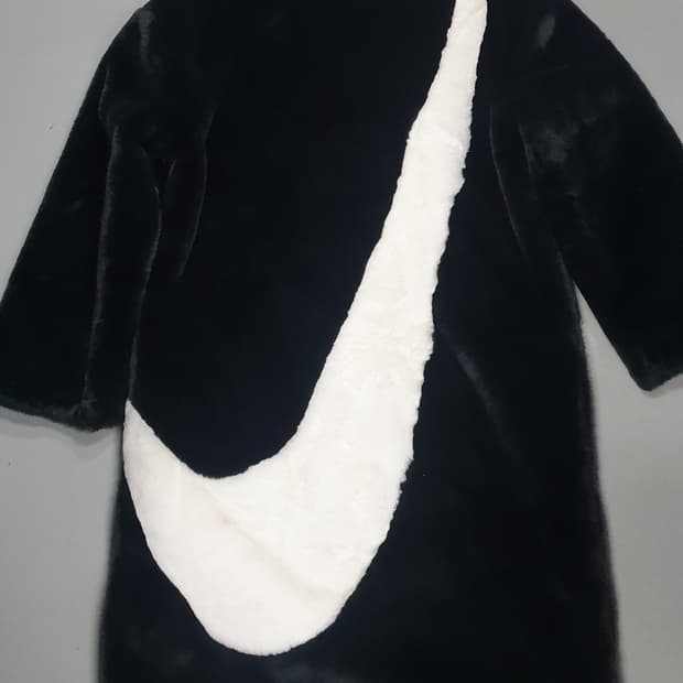 나이키 플러시 퍼 롱 자켓 M