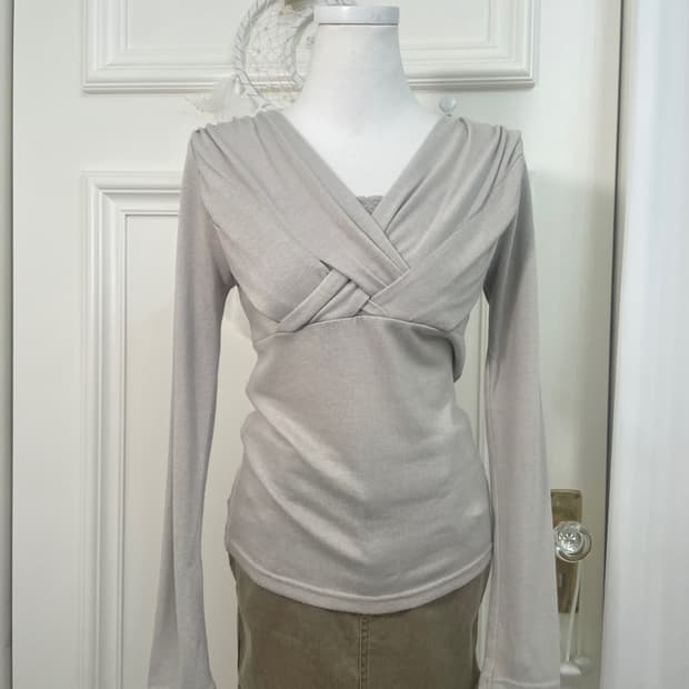 gray shirring lace point long sleeve kni
