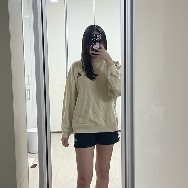 아디다스 맨투맨