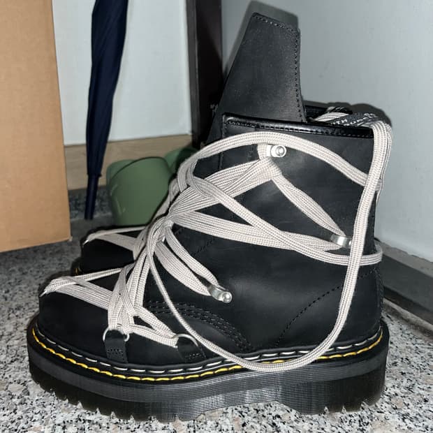 릭오웬스 닥터마틴 메가레이스 쿼드솔 270 uk8