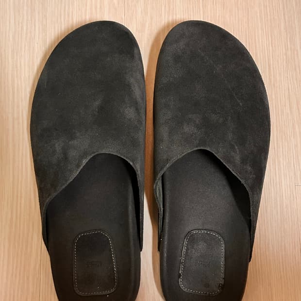 UNLINED - 006 (a) / SMOKY GRAY 270