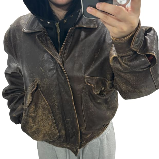 리얼레더 에이징 봄버 자켓