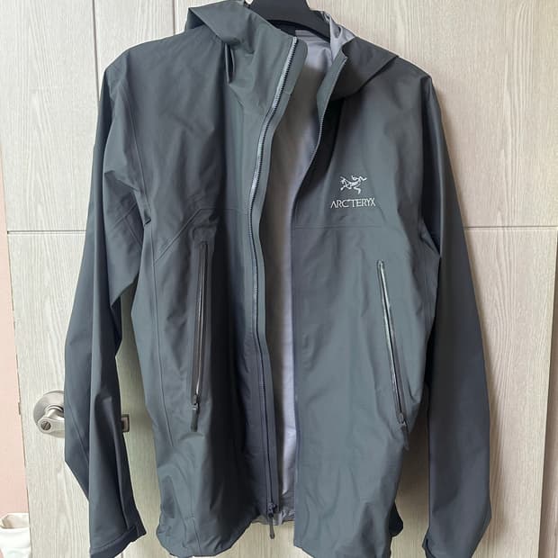 아크테릭스 베타 자켓 클라우드 (택없음)