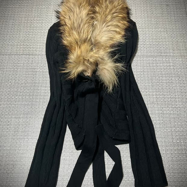 2000s Pinky&Dianne 펑크 블랙 딱붙 퍼 가디건