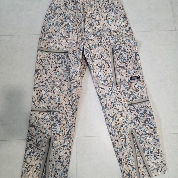 디스이즈네버댓 프린티드 카고팬츠 L 사이즈