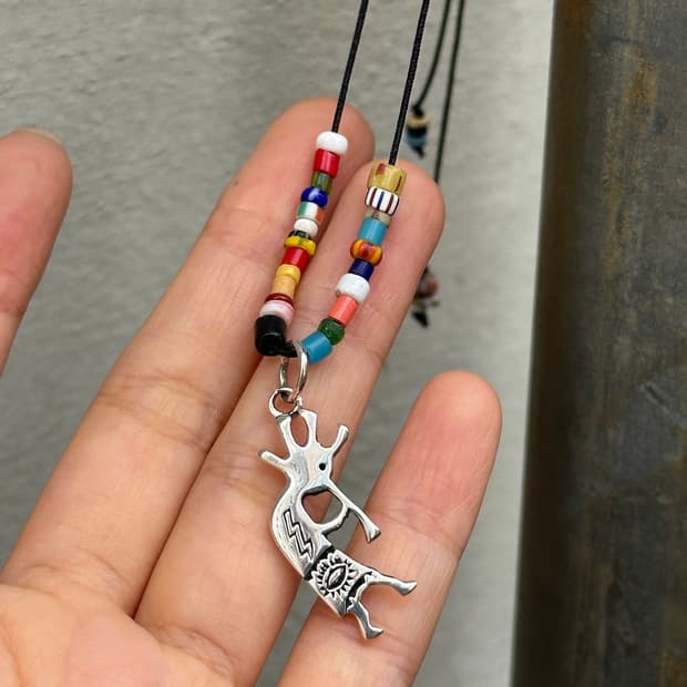 Musta Kokopelli 925Silver pendant Glass