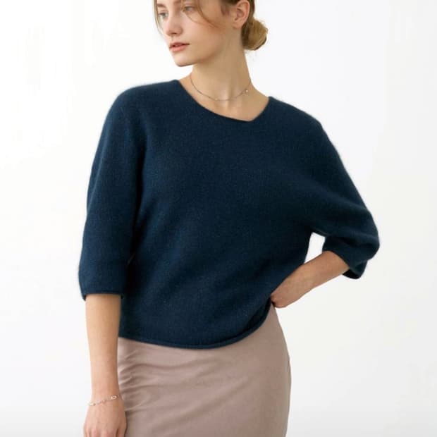 시에(SIE) 라쿤 니트 프리사이즈 