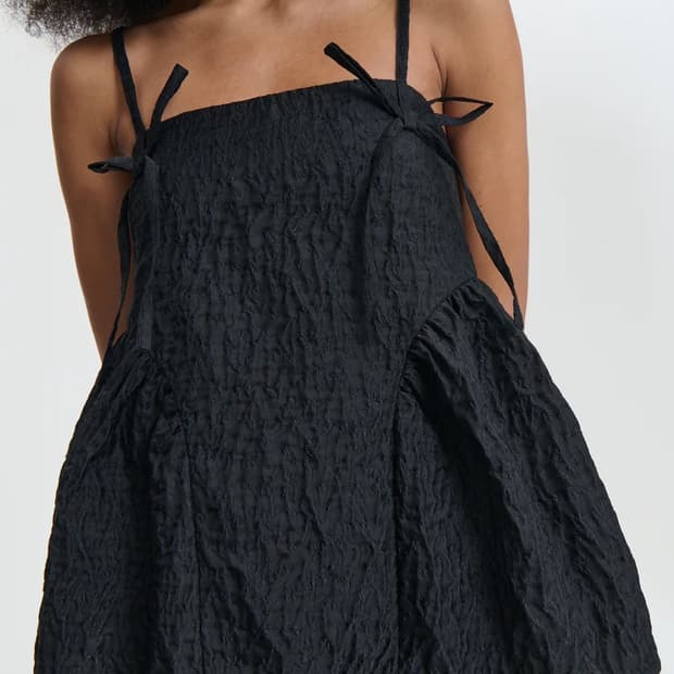 [6,8]세실리에 반센 AKIRA 슬리브리스 탑/블랙