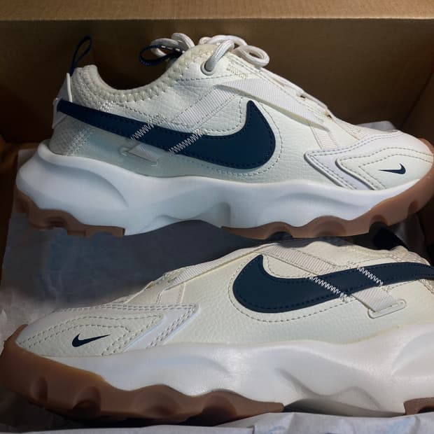 나이키 TC 7900 아이보리