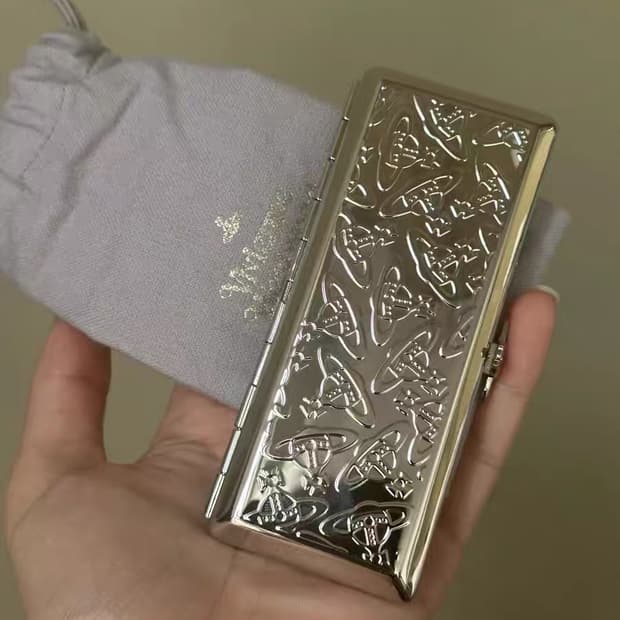 비비안웨스트우드 은색 담배 케이스