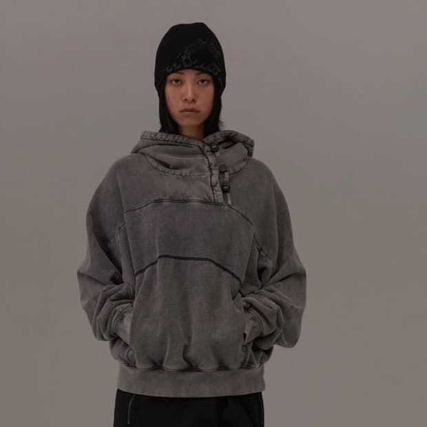 시즌상관x혜인서 후드 구합니다