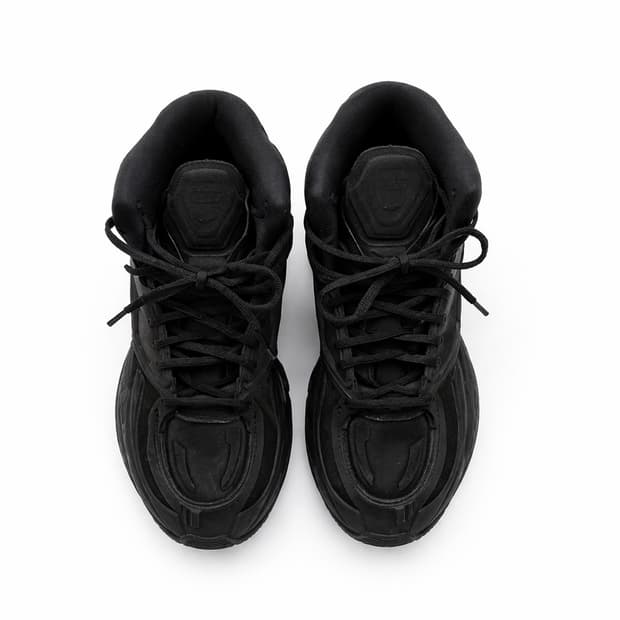 리복&강혁 콜라보 블랙 하이탑 운동화 250mm