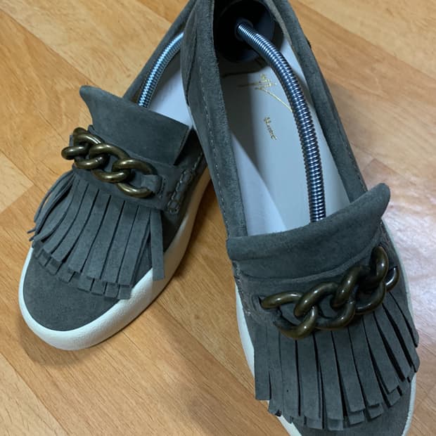 쥬세페 자노티 체인-테슬 슬립온(42 사이즈)