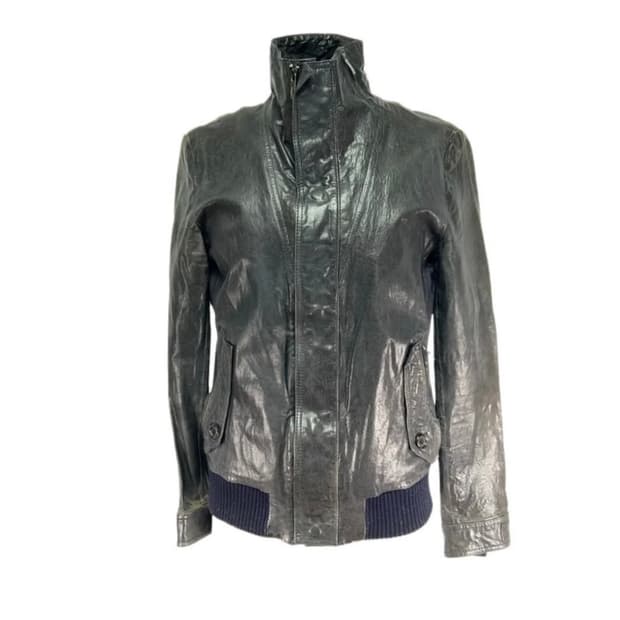 우영미 솔리드 옴므 레더자켓 구합니다!