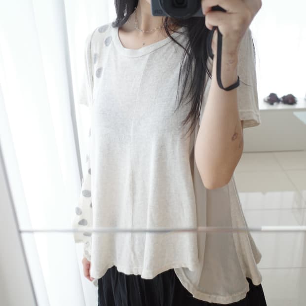 Dot flare cut-sew top