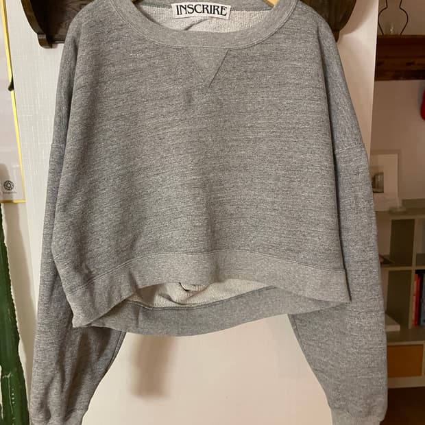 인스크리어 뒤트임 맨투맨 (38) 