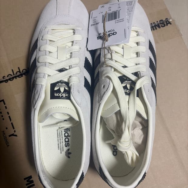 아디다스 도쿄 240 새신발
